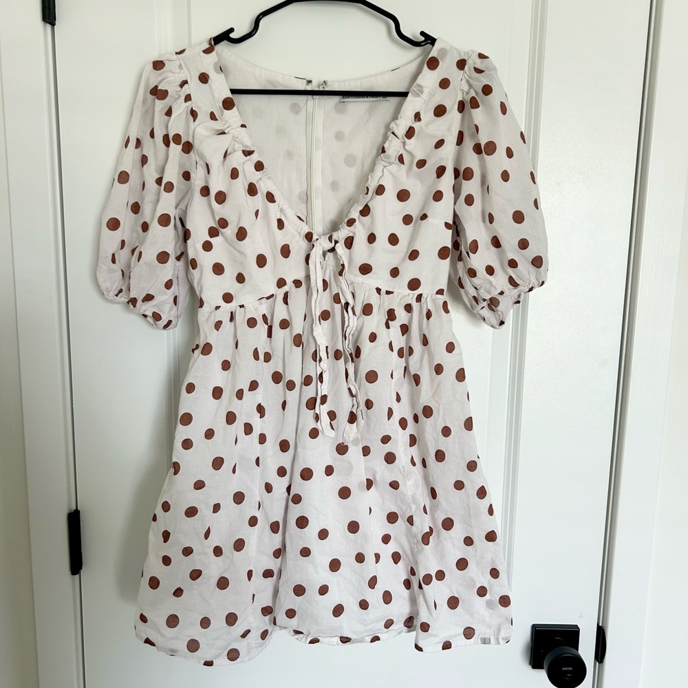 Abercrombie & Fitch Cream and Brown Polka Dot Mini Dress Puff Sleeve Tie MP - Picture 2 of 4